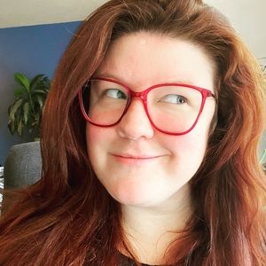 Meet your Posher, Chloe